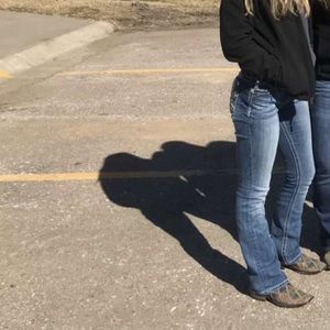 Miss Me bootcut jeans. Size 27.